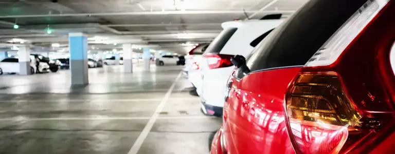 ¿Qué es el sistema de estacionamiento autónomo?